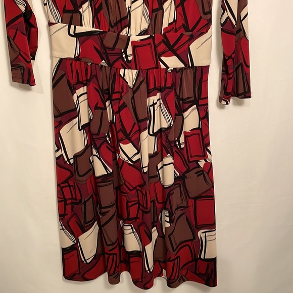 Max & Cleo Abstract Dress – Size Small (S) - Picture 8 of 9